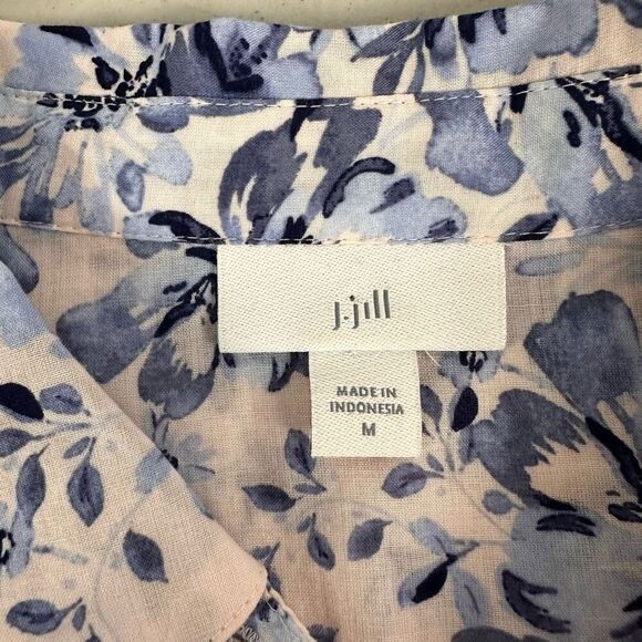 J. Jill Collared Button Front Floral Blouse size M - Picture 3 of 6